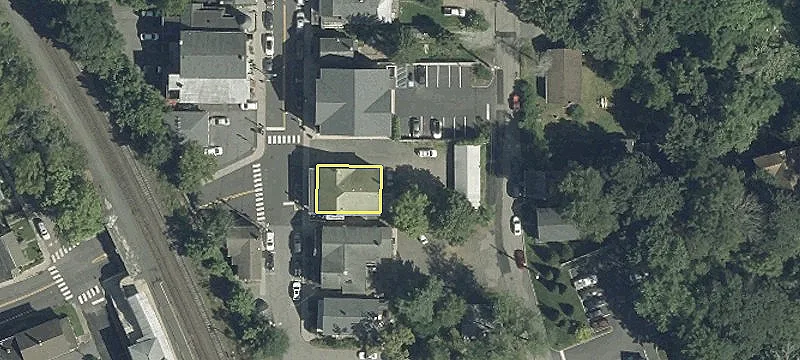 8 Main St