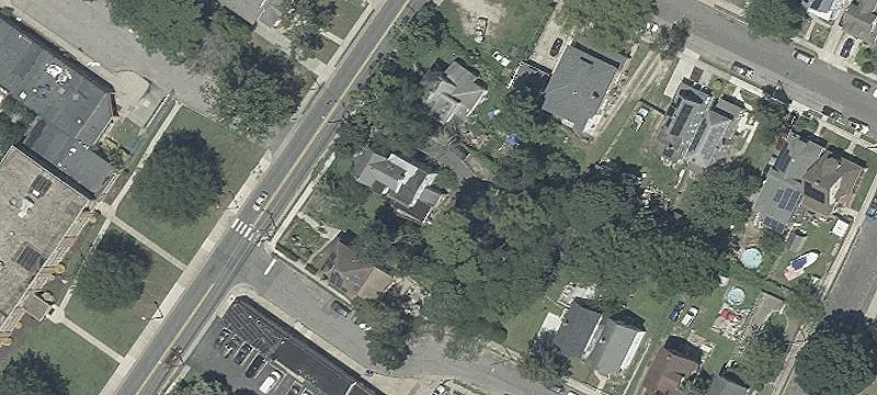610 Main St