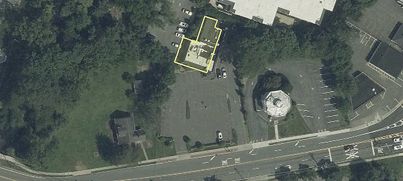 19 Grand Ave