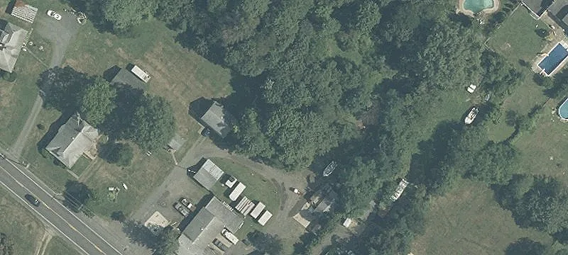 70 Freehold Rd