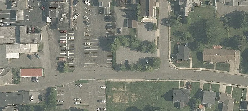 34 Ee Ave