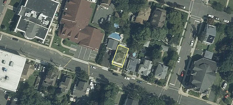 14 Highland Ave