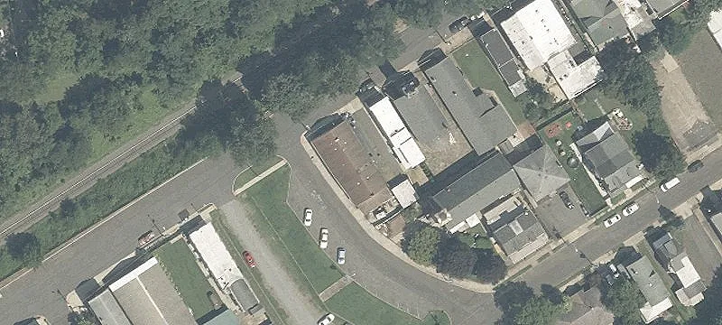 192 Alden Ave