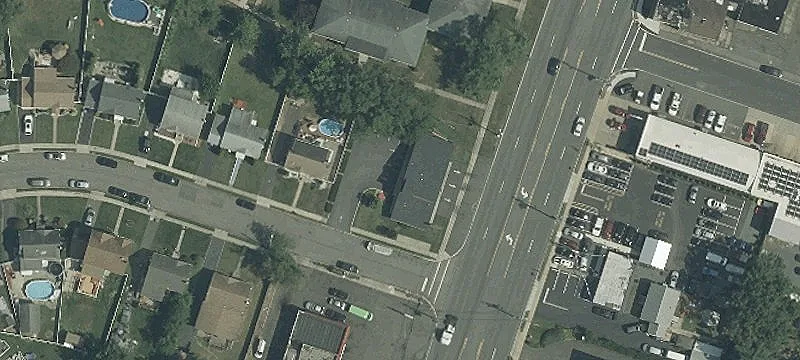 1417 Saint Georges Ave