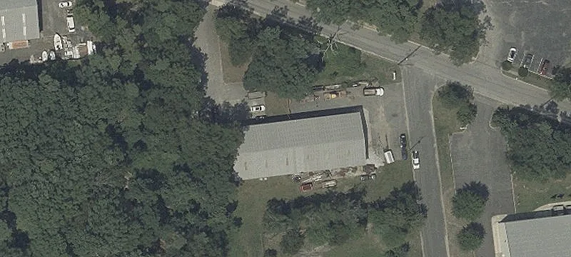 215 Hickory Ln