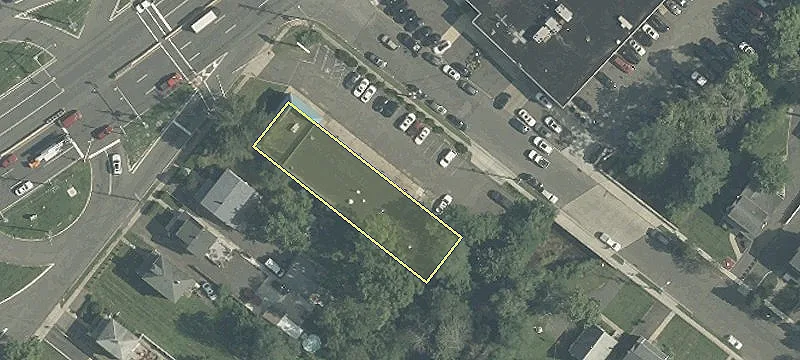588 Mtn Ave