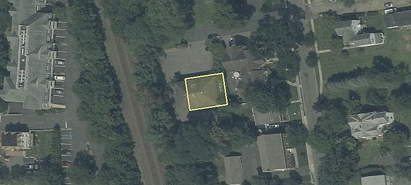 7 Cedar St
