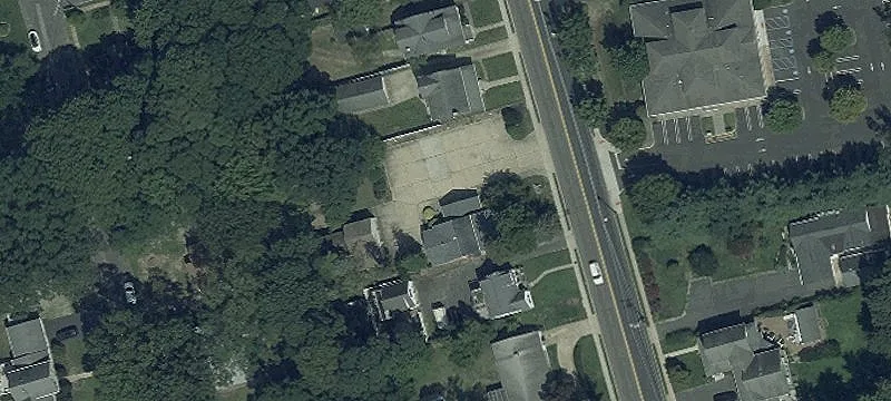 166 Monmouth Rd