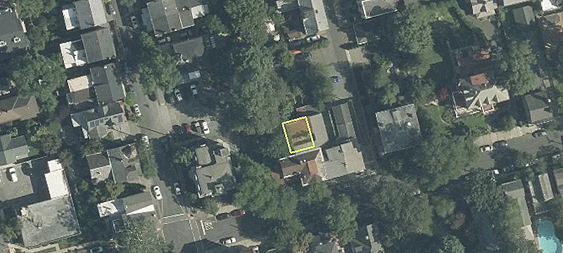 26 York St