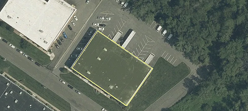 27 Law Dr