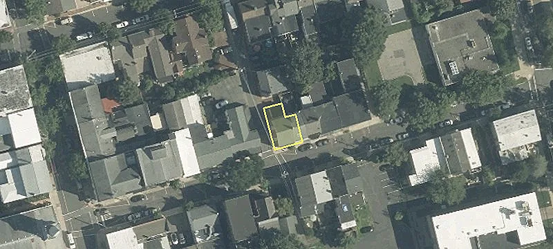 16 Church St
