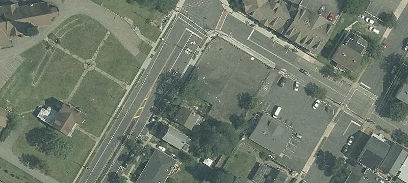 205 Main St