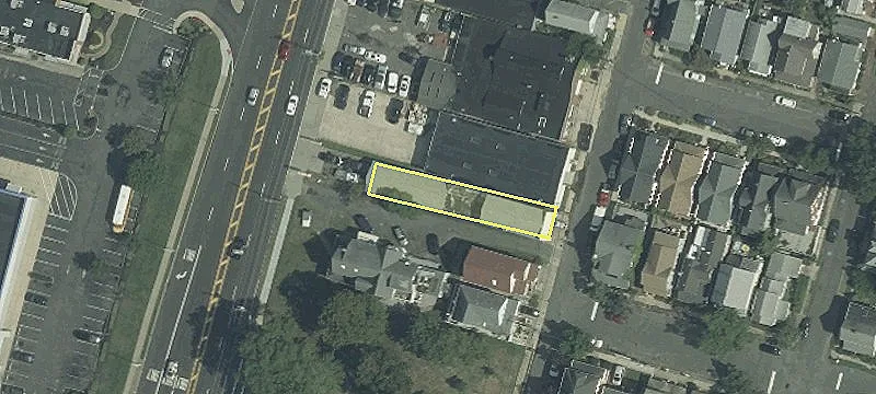 92 Main St