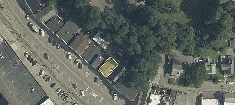 160 Main St