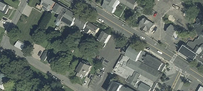 5 Main St