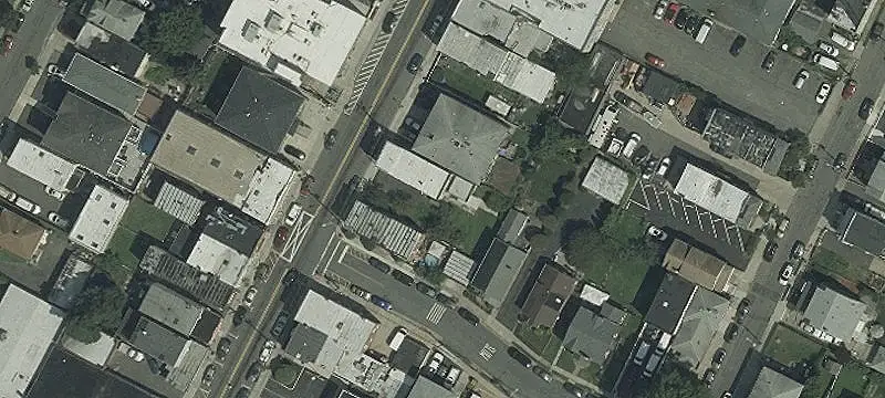 48 Anderson Ave
