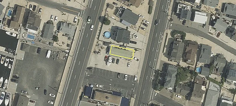 485 Hwy 35th N