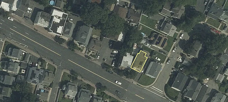 149 Main St