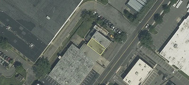 90 Hollister Rd