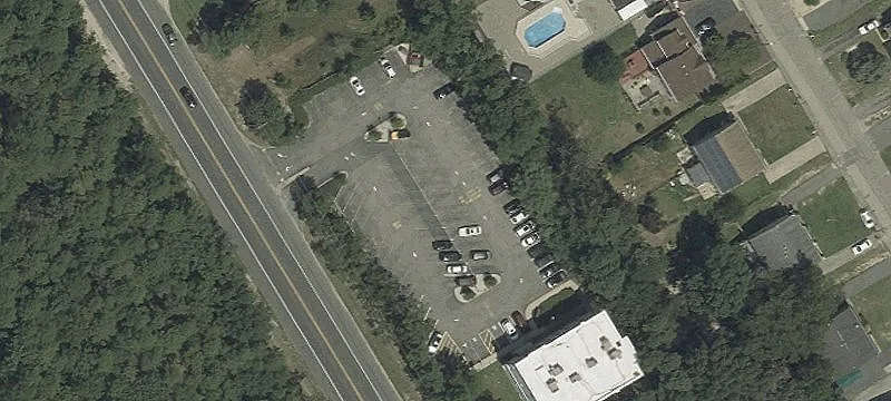 1616 Rte 72nd W