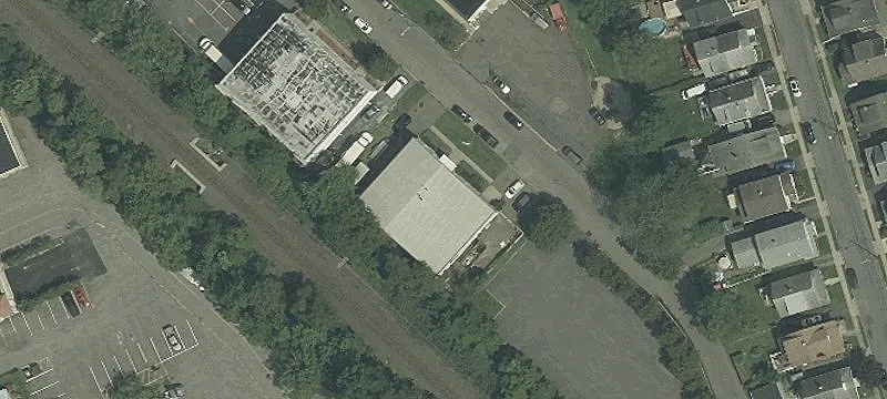 57 Fairfield Ave
