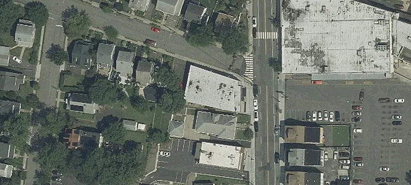 732-734 Irvington Ave, Unit 734