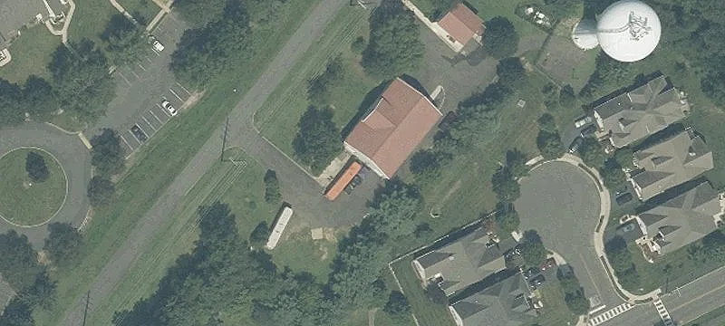 2 Cranbury Sta Rd