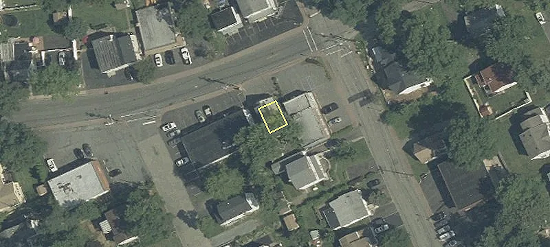 162 Halsey Rd