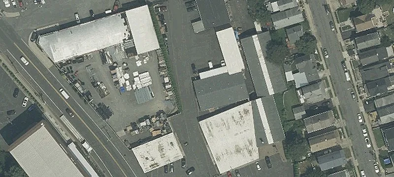 498 Riv Dr