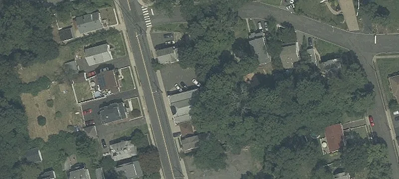 792 Belmont Ave