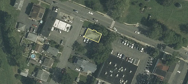 159 Main St