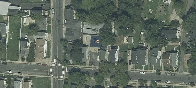1235 Monroe Ave