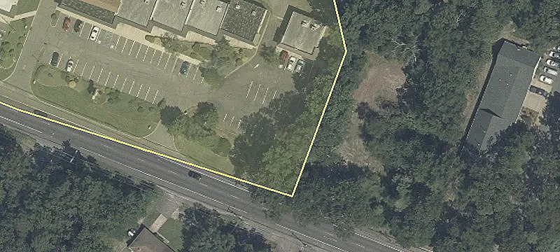 519 Lakehurst Rd