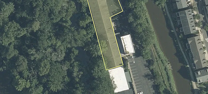 80 Lambert Ln