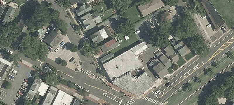 521 Howard St
