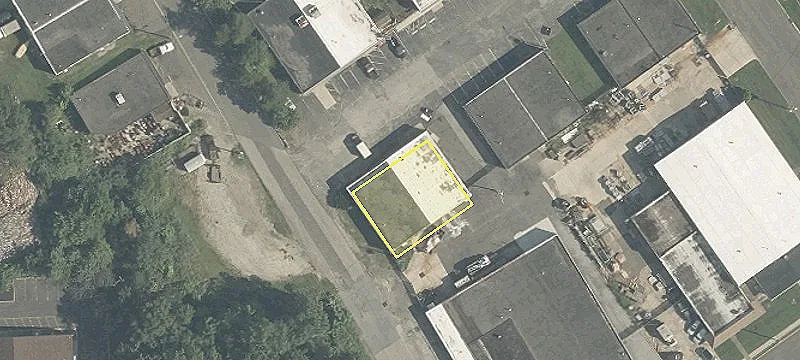 900 Chestnut Ave