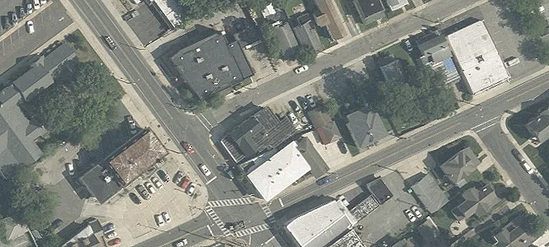 711 Broadway