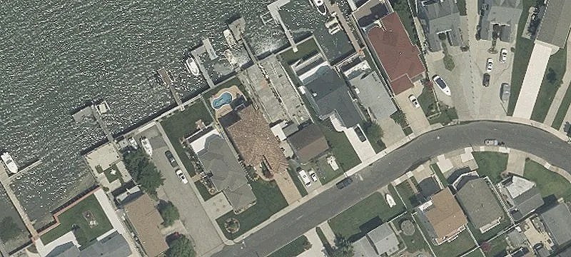 1423 Shr Dr