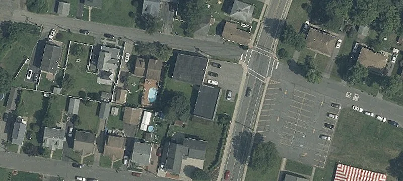 869 Ringwood Ave