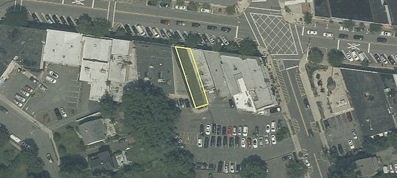 210 Rock Rd