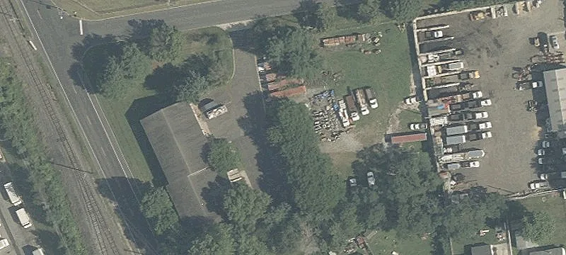 220 Davis Rd