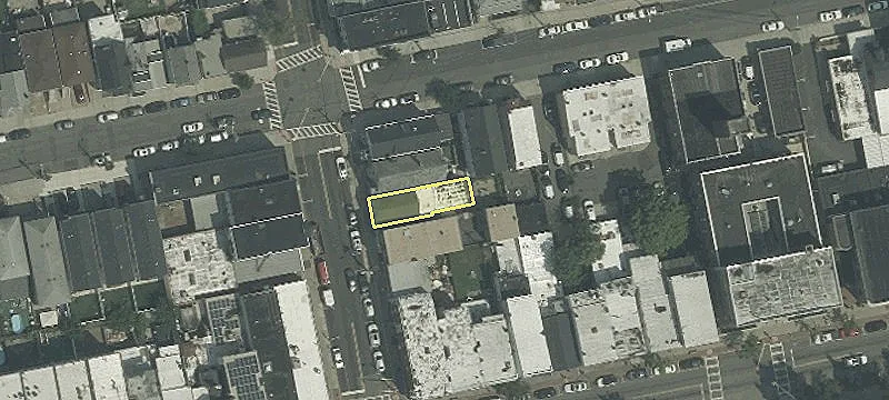 11 3rd St