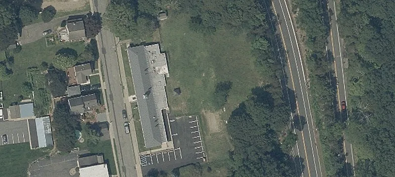 19 Linden Ave