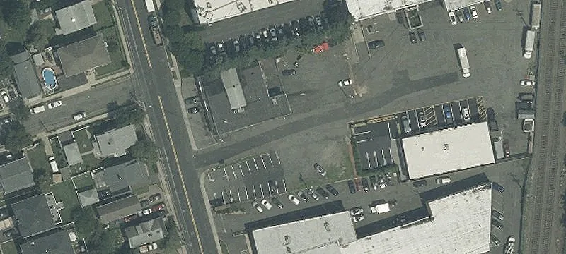 216 Midland Ave