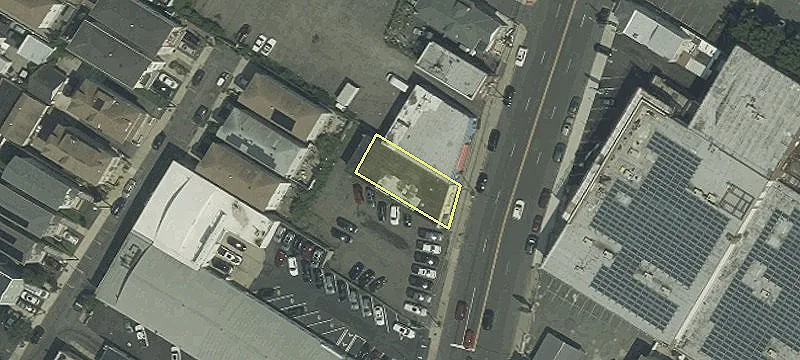 7053 Kennedy Blvd