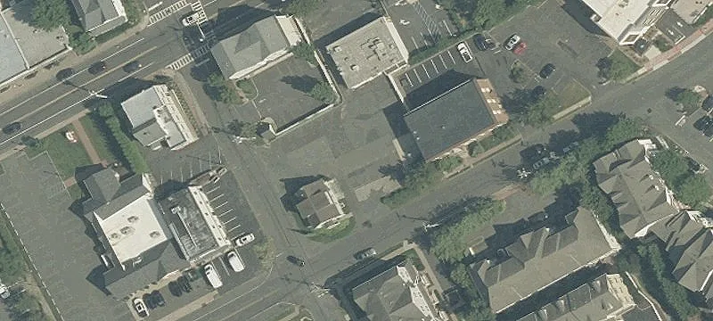 144 Smt Ave