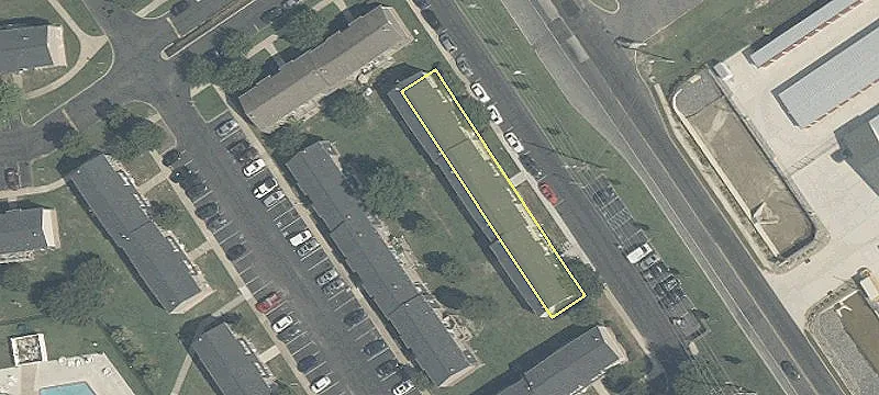 320 Br Ave