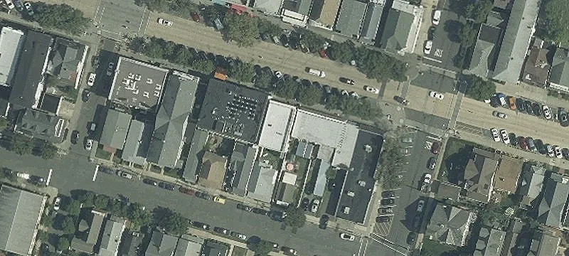 48 Main Ave