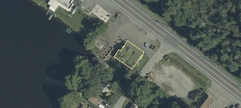 19 Us Hwy 206th S