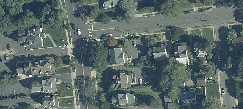 205 Maple Ave